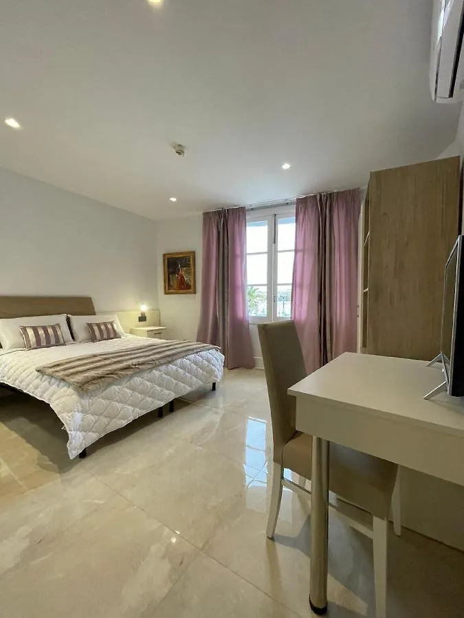 La Reggia Seaview Guesthouse Marsaxlokk 3*,